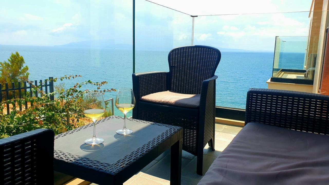 2F Saranda Apartment Exteriör bild