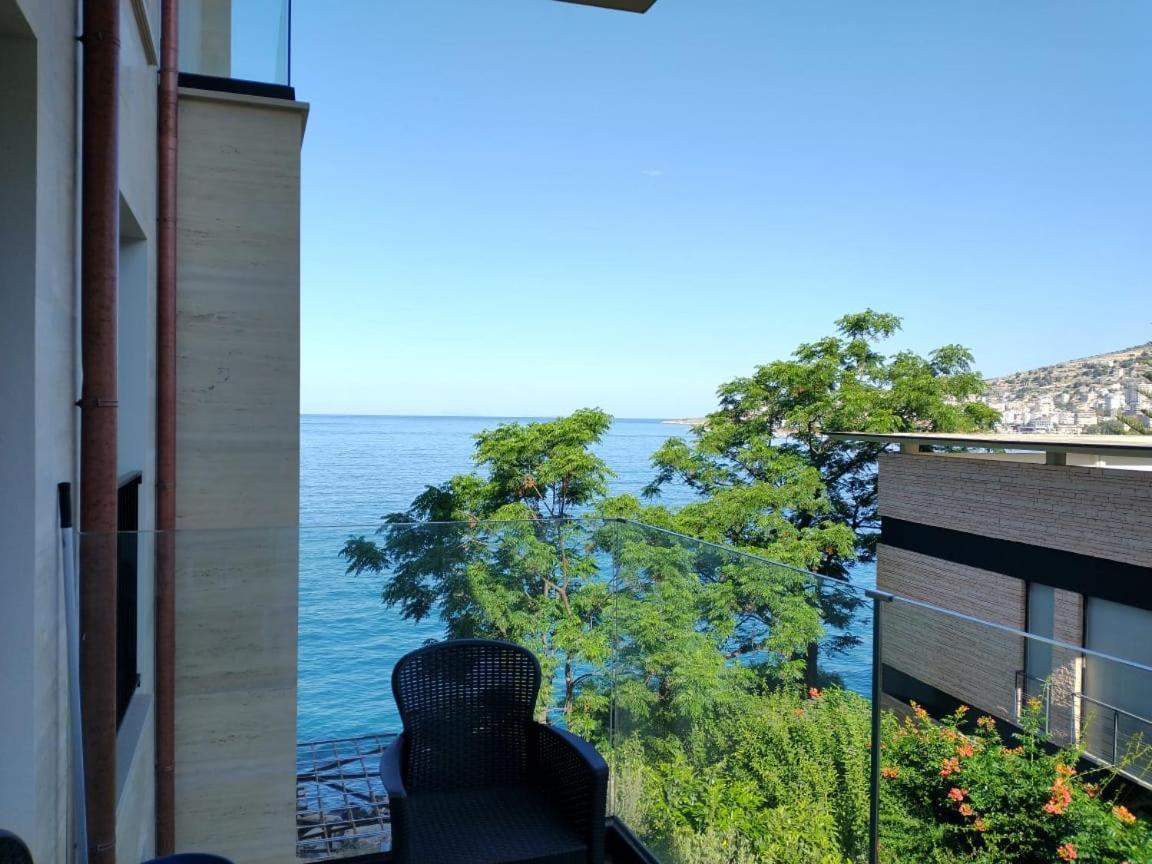 2F Saranda Apartment Exteriör bild