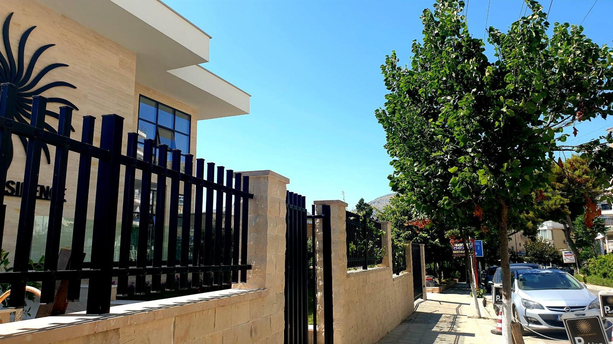 2F Saranda Apartment Exteriör bild