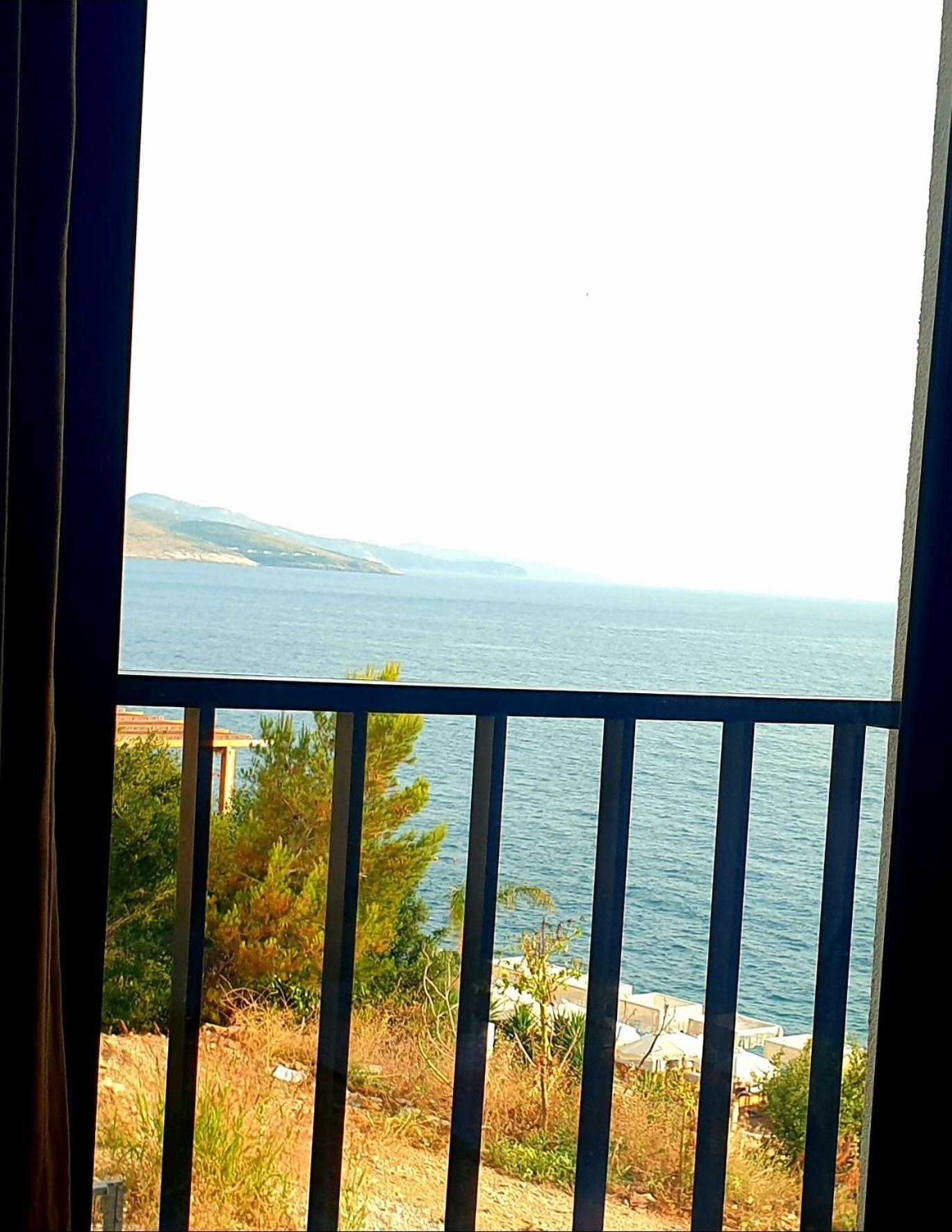 2F Saranda Apartment Exteriör bild